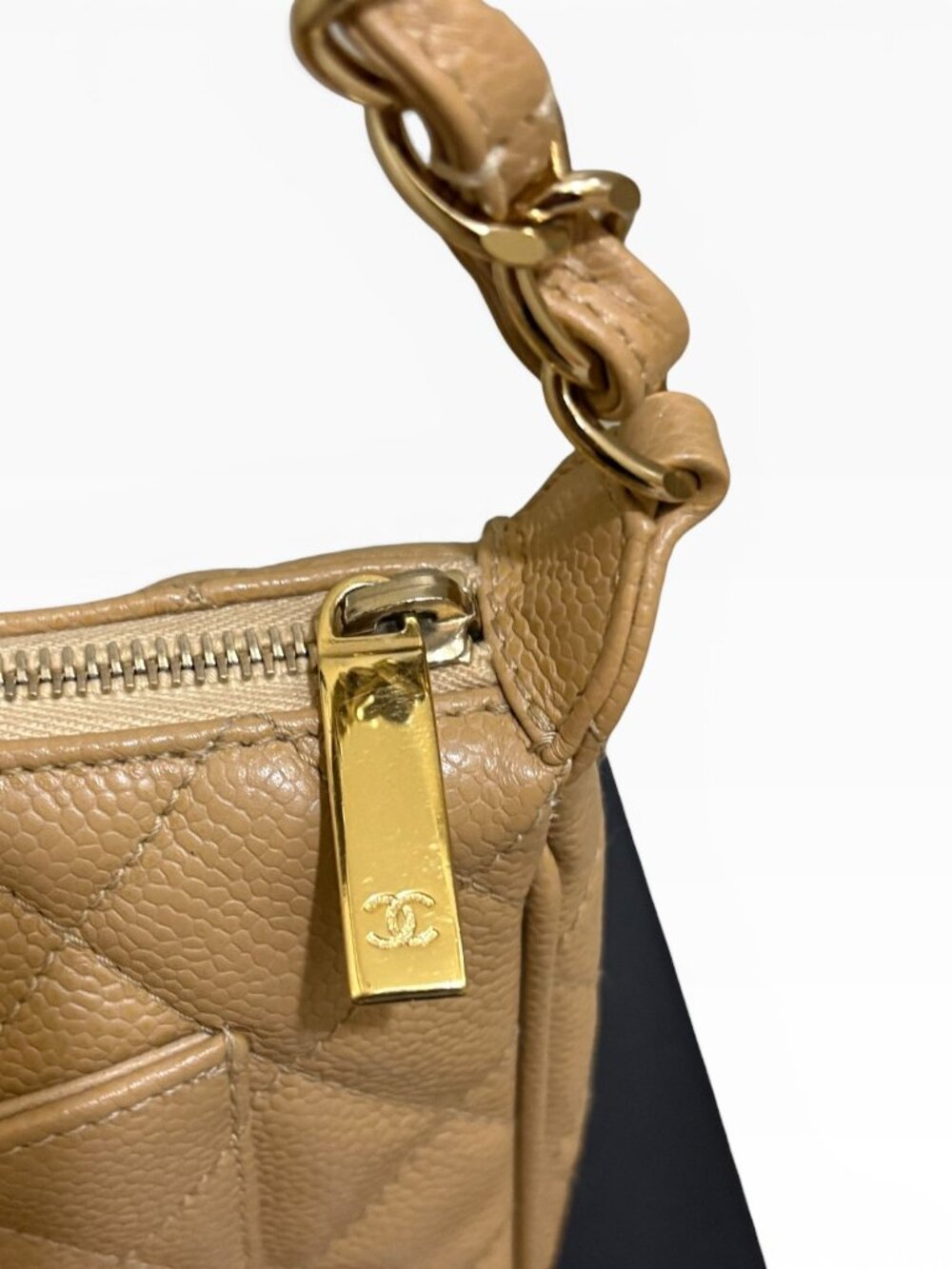 Chanel Caviar Tan Leather Pochette - Picture 4 of 16